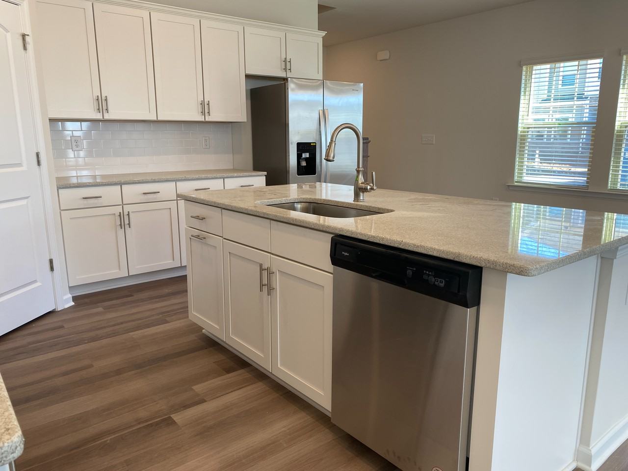 305 Planters Trace Lane - Photo 5 of 17