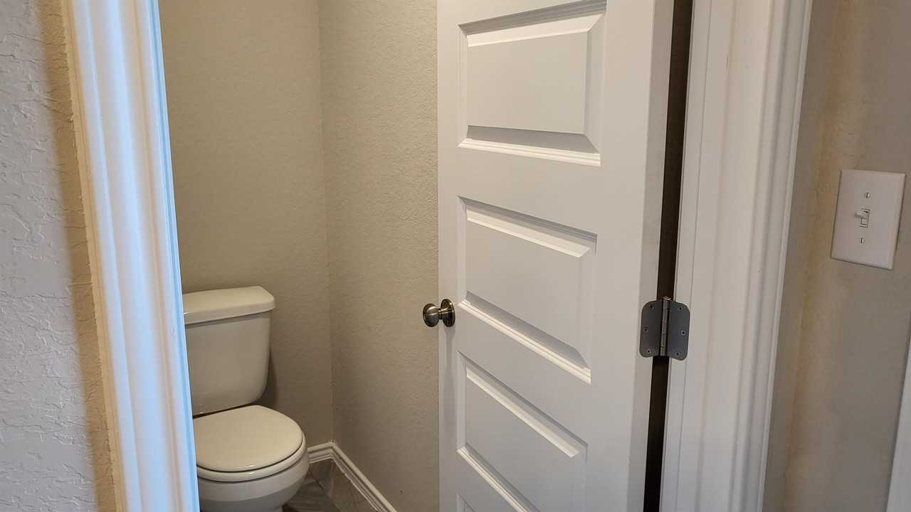 2440 Ayers Dr #1 - Photo 3 of 40