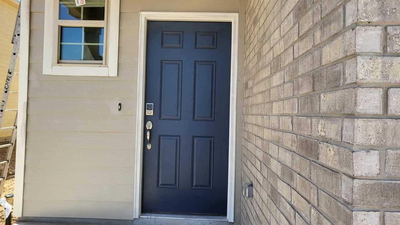 2440 Ayers Dr #1 - Photo 4 of 40