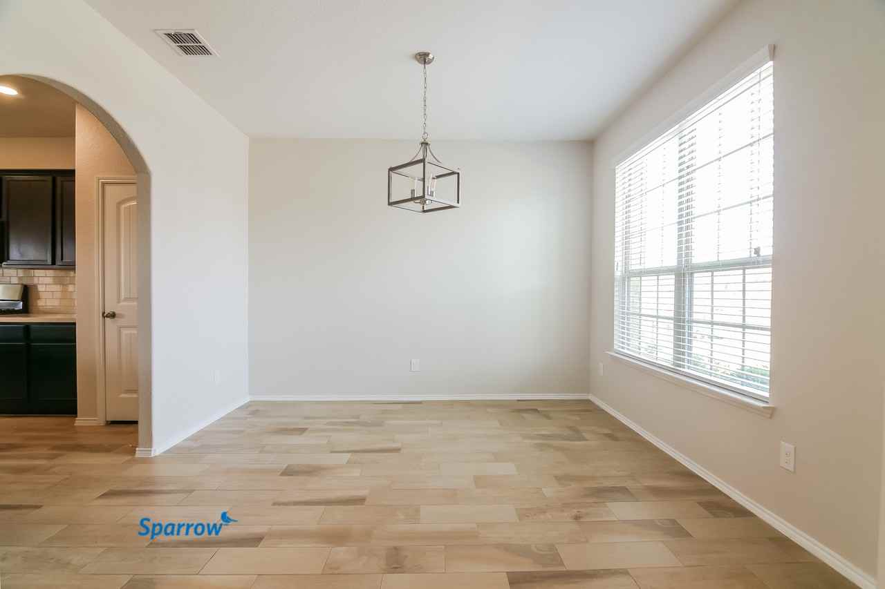 5837 Dew Plant Way - Photo 3 of 15