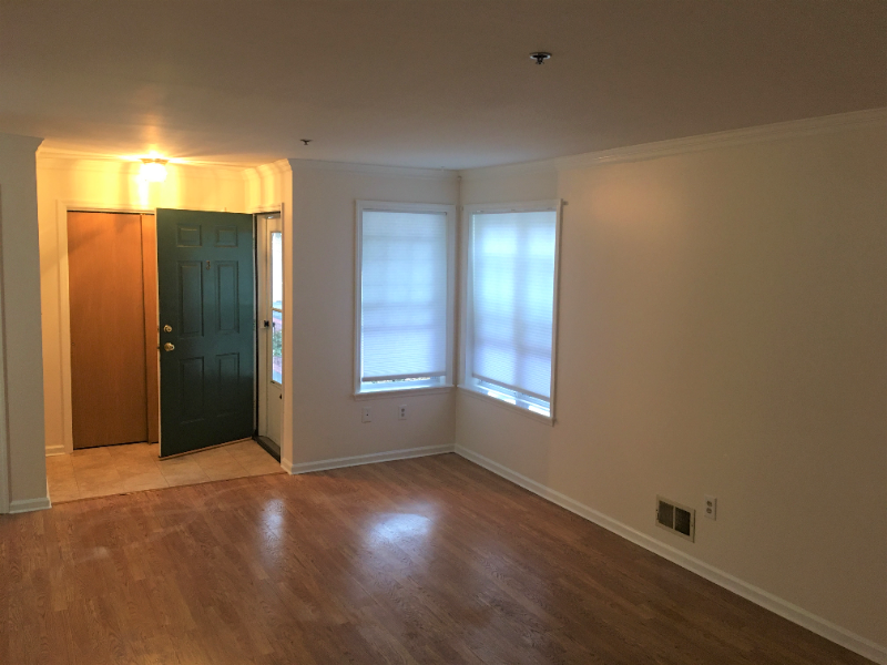 73 Elderberry Ct - Photo 2 of 9