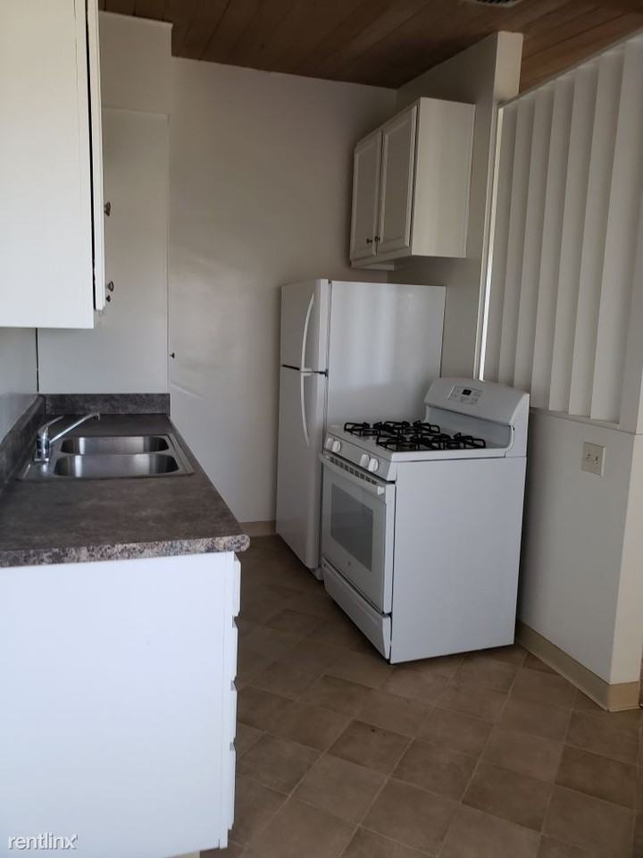 Palm Circle Apartments - Photo 3 of 11