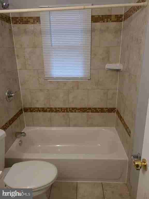 1517 Rollins Ave - Photo 3 of 19