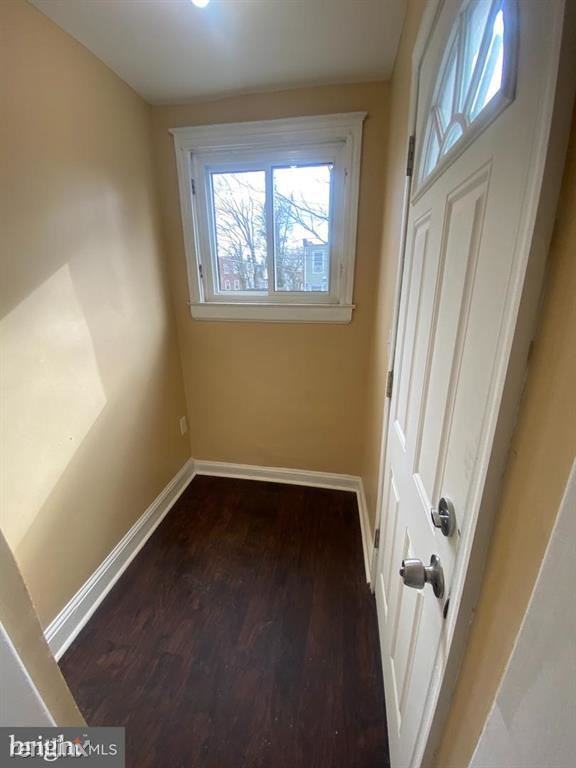 2801 Quantico Ave - Photo 3 of 17