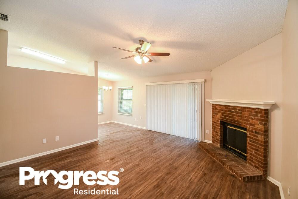 3866 English Colony Dr S - Photo 3 of 21