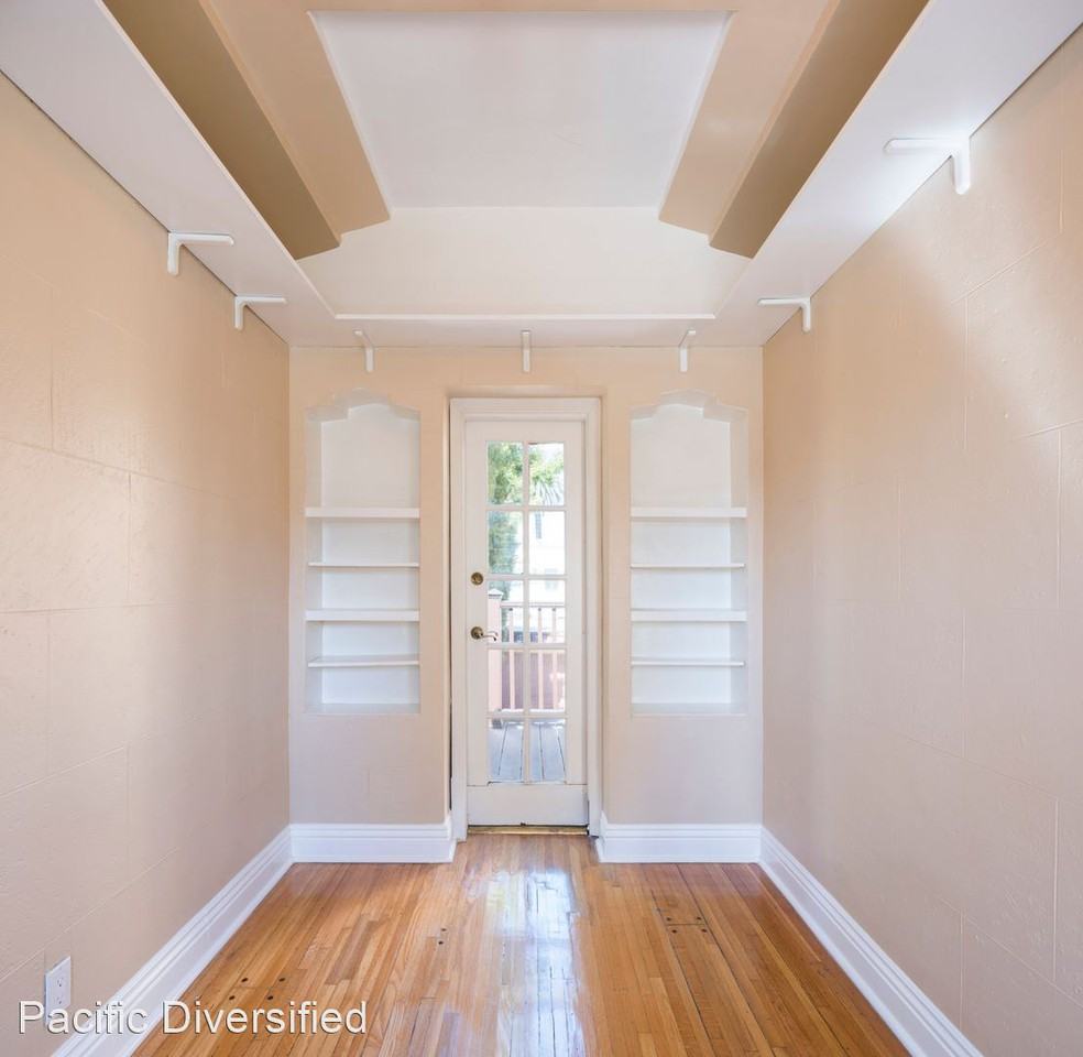 223 South Gale Drive - Photo 3 of 16