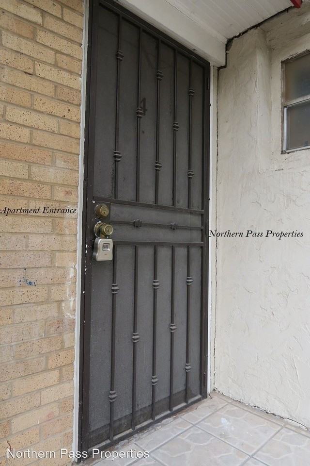 419 E. Schuster - Photo 3 of 15