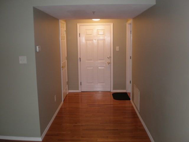 11079 Gravois View Ct - Photo 2 of 13
