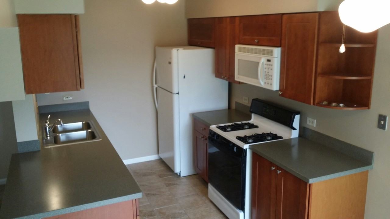 1659 Pebble Beach Cir - Photo 2 of 20