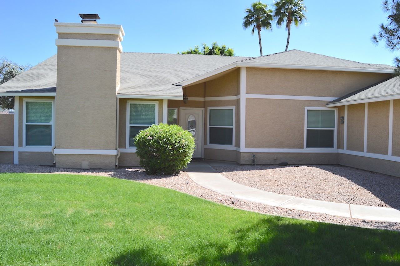 2857 E Downing Cir - Photo 2 of 29