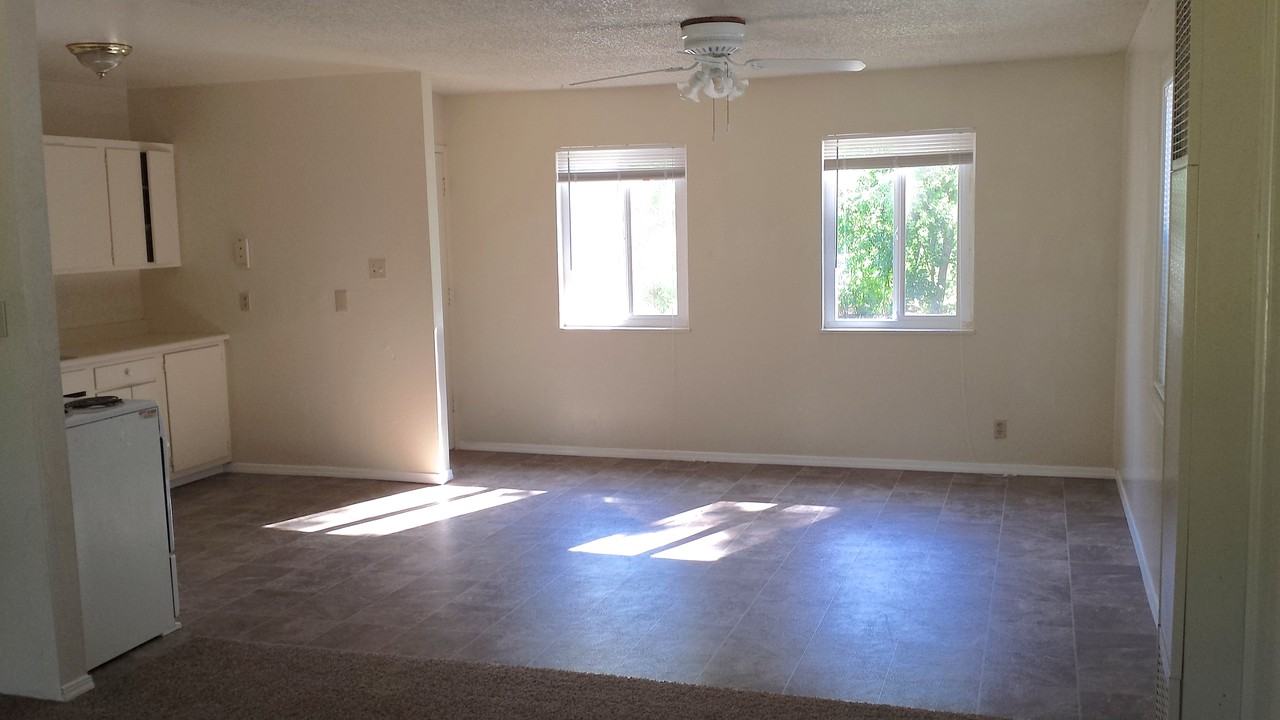 5605 Jubilee St - Photo 3 of 3