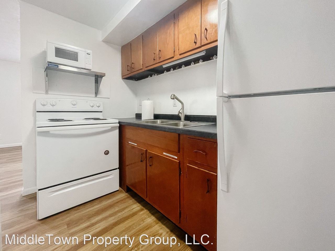 411 N. High St. - Photo 2 of 10