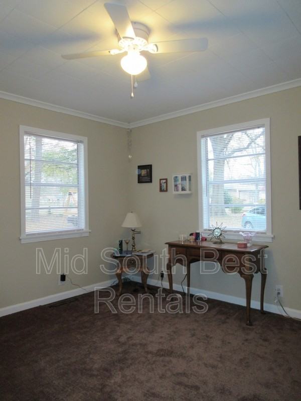 3373 Jewell Rd - Photo 5 of 7