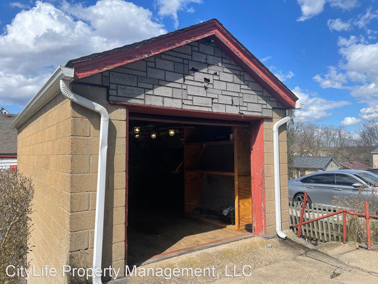 218 Poplargrove Street - Photo 2 of 5