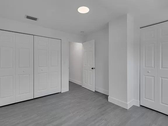 2807 Nw 11th St - Photo 3 of 21