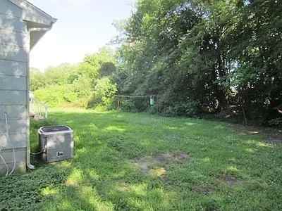 32353 Johnson Rd - Photo 2 of 8