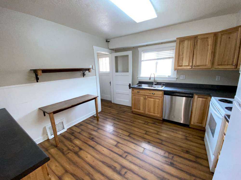 89 Wn - Photo 2 of 11