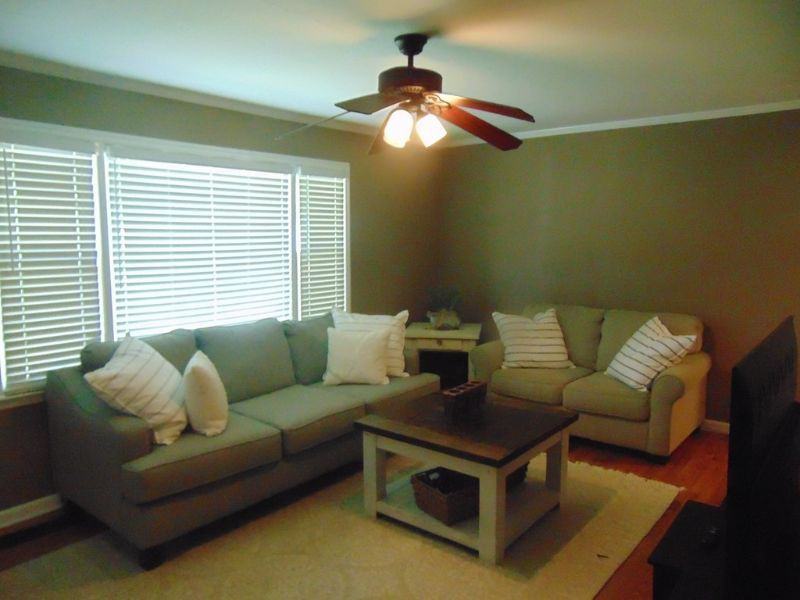 1108 Magnolia Drive - Photo 3 of 9