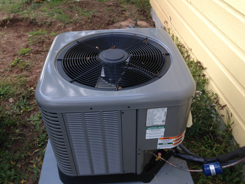 202 Bennett St - Photo 2 of 15