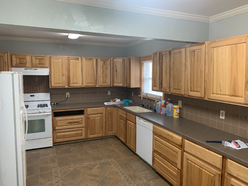 2058 S Johnstone Ave - Photo 6 of 16