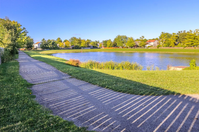 2315 Sawbury Blvd - Photo 3 of 25