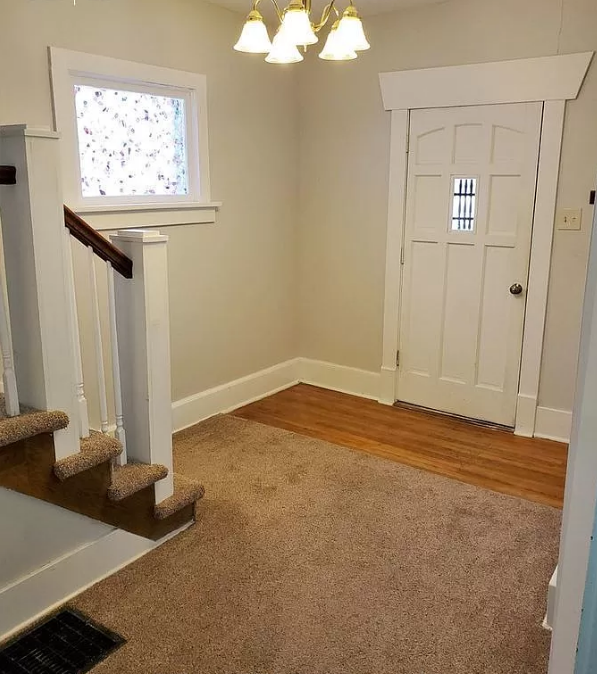 1155 Southwest Wayne Avenue - Photo 3 of 13