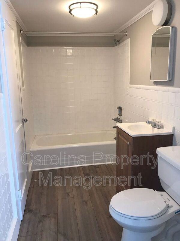 213 W King Street Kings Mountain - Photo 5 of 6