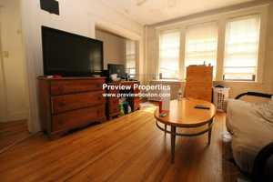featured image of Sidlaw Rd #14