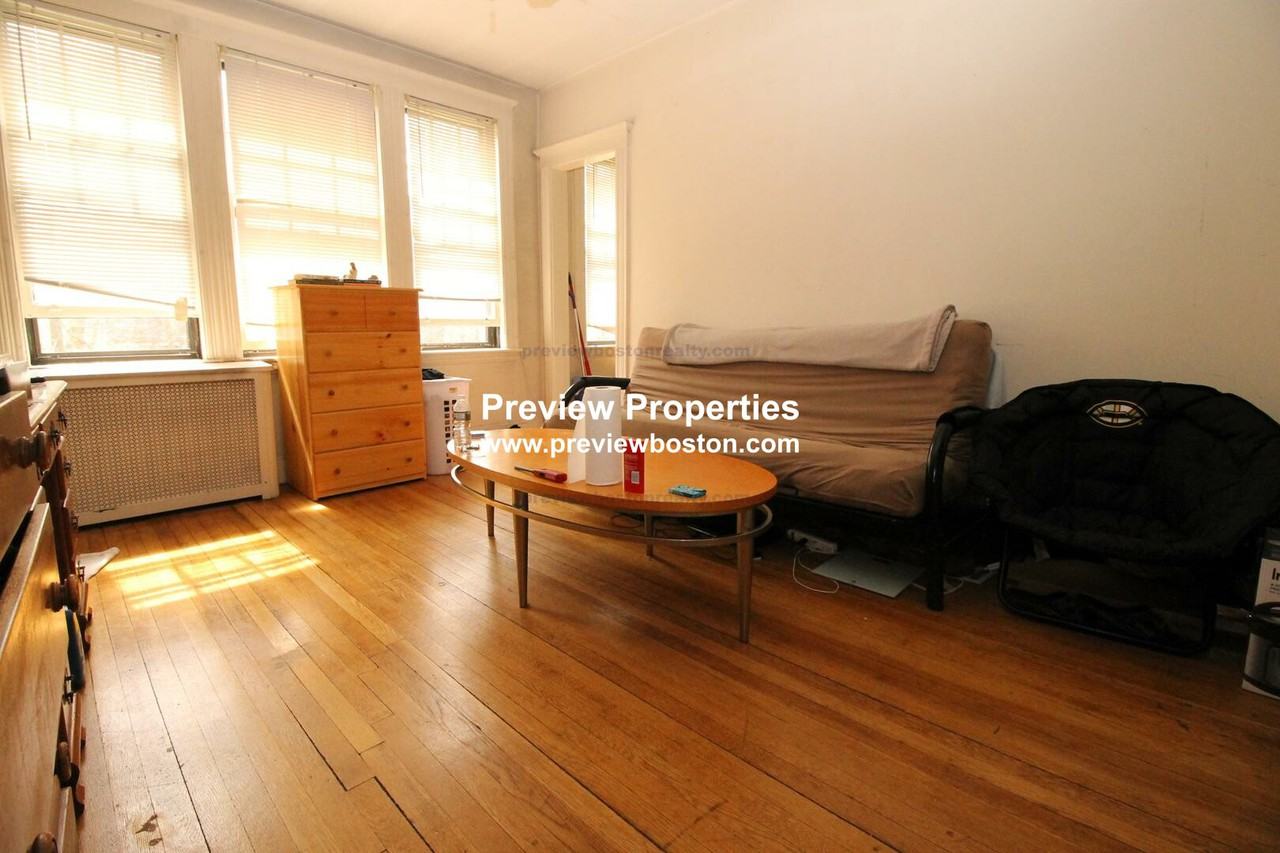 Sidlaw Rd #14 - Photo 2 of 12