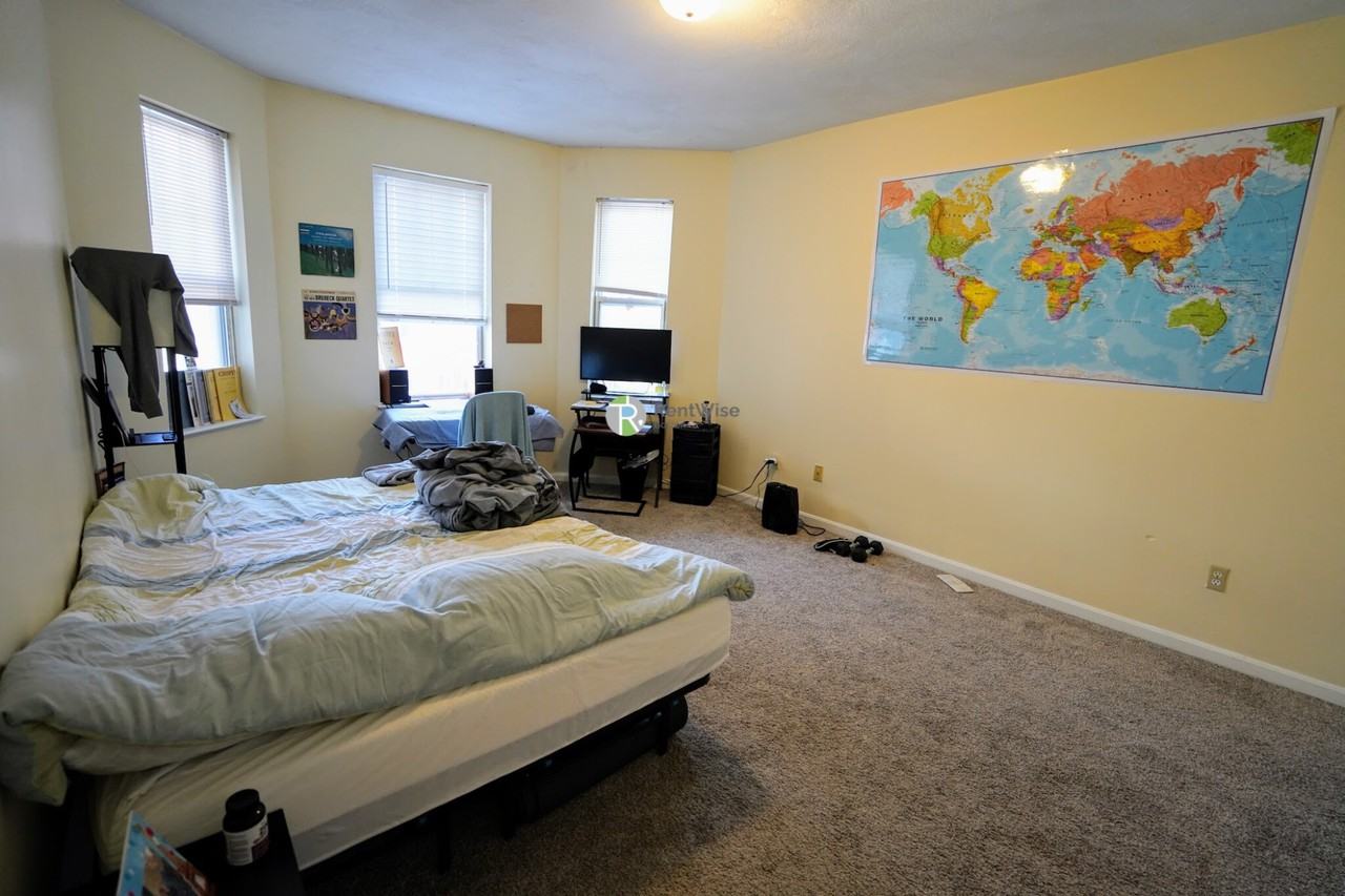 15 Lorraine Ter #1 - Photo 4 of 20