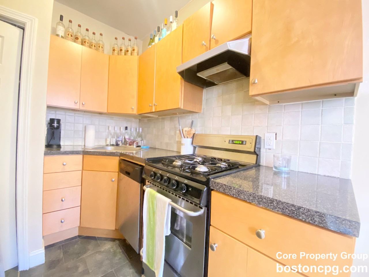 162 Prince St #3