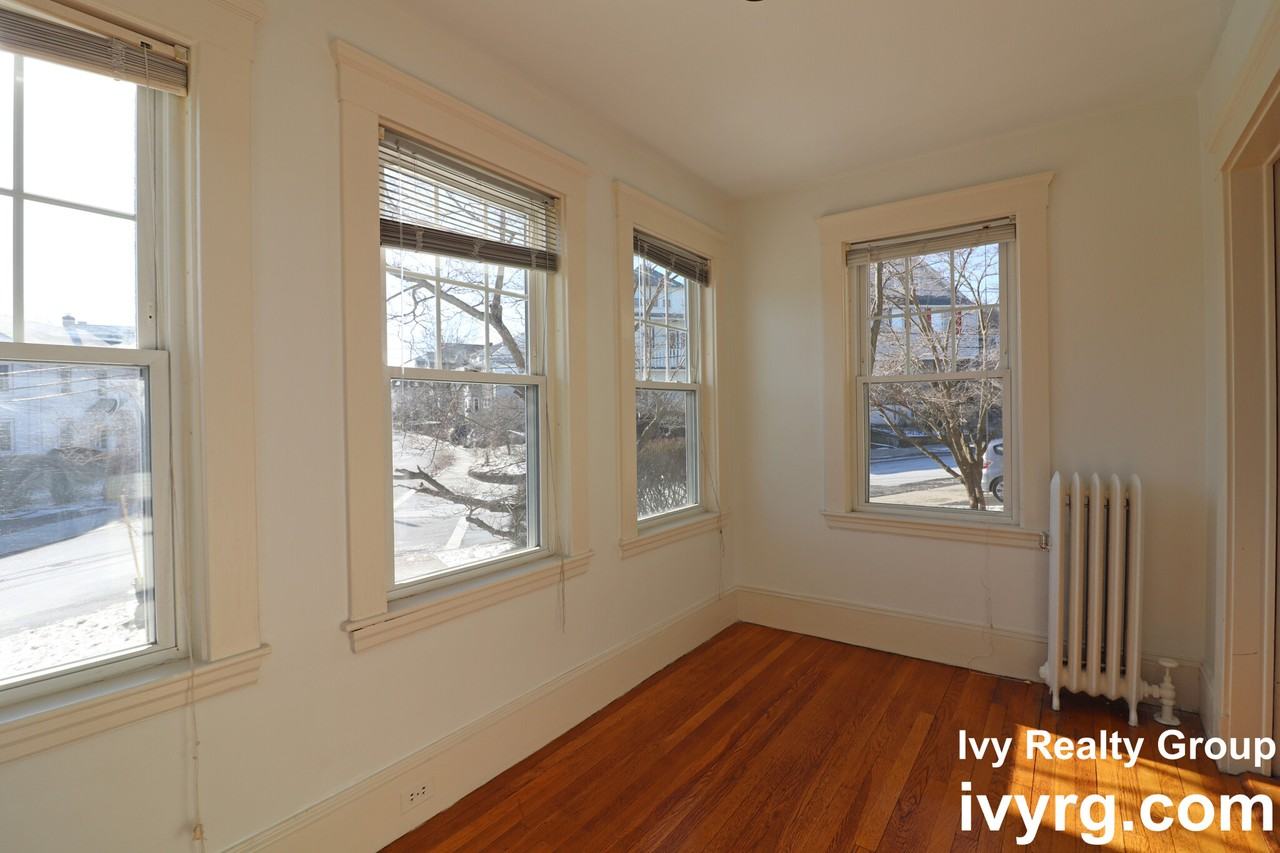 5254 Maplewood St #52 - Photo 6 of 23