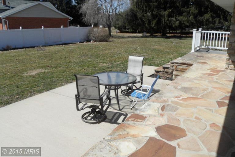 3114 Hunt Rd - Photo 3 of 18