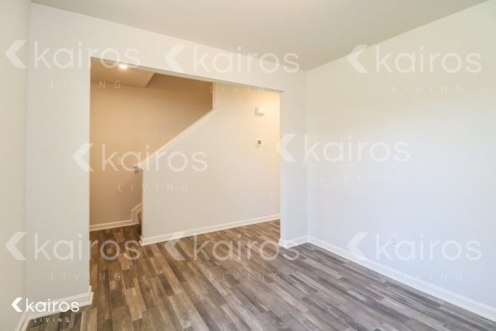 415 S Main St - Photo 2 of 16