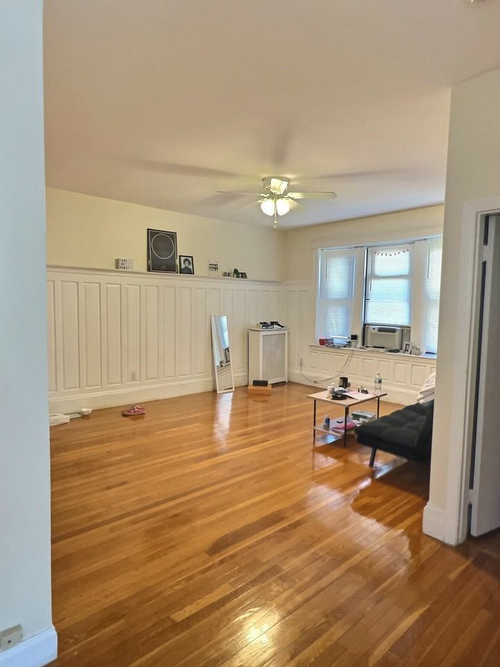 1482 Beacon St #33 - Photo 3 of 7