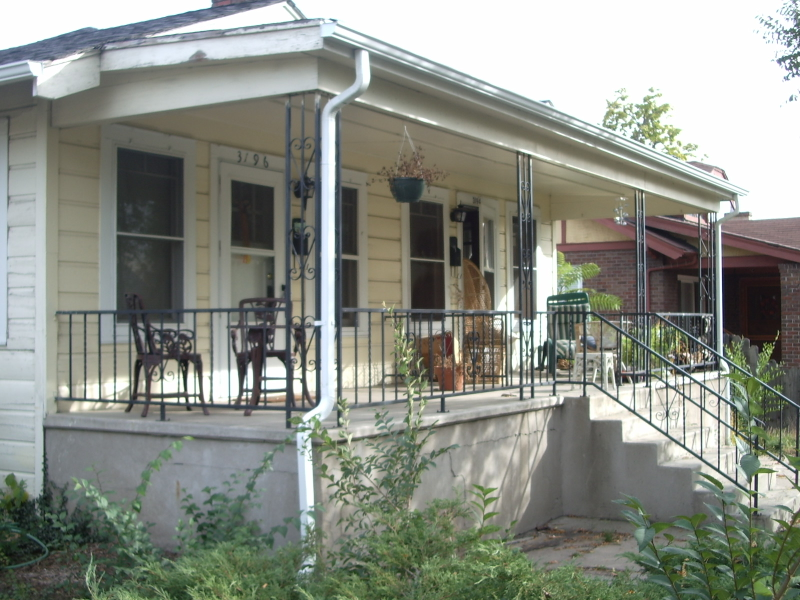 3196 Ames St - Photo 4 of 43