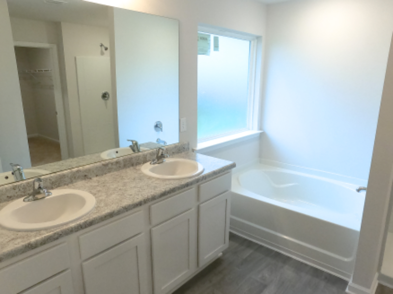 3904 Silver Spur Road - Photo 3 of 35