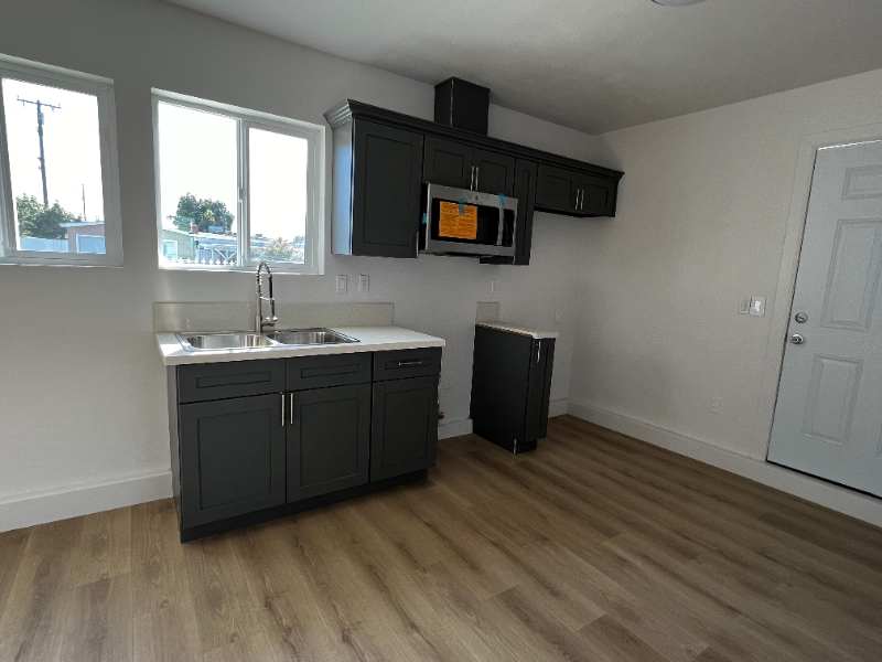 14709 Blackwood St - Photo 3 of 12