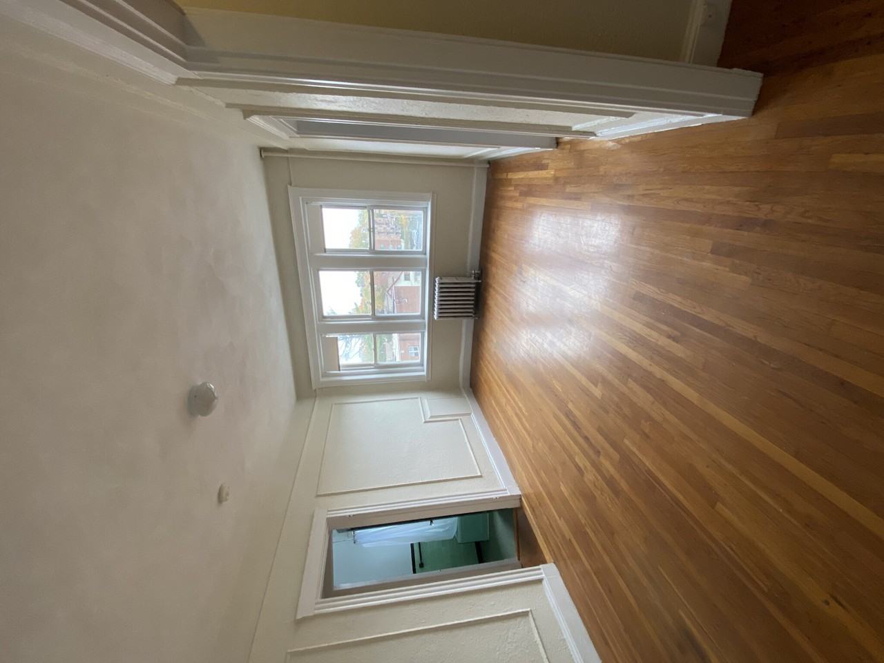 Chiswick Rd. - Photo 2 of 6