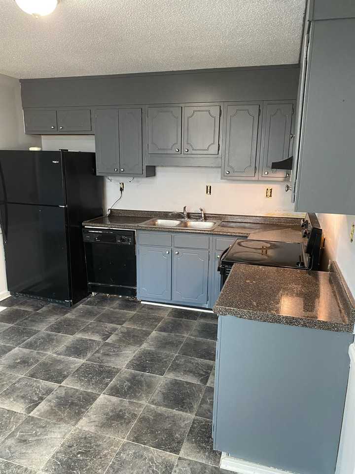 7621 Longstreet Dr #1 - Photo 2 of 17