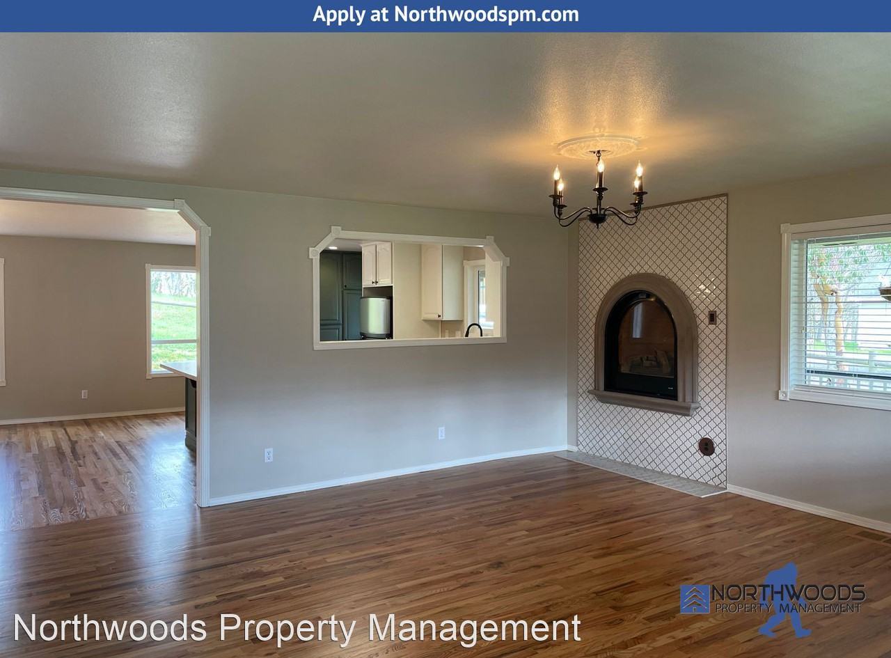 2288 Cady Rd - Photo 3 of 21