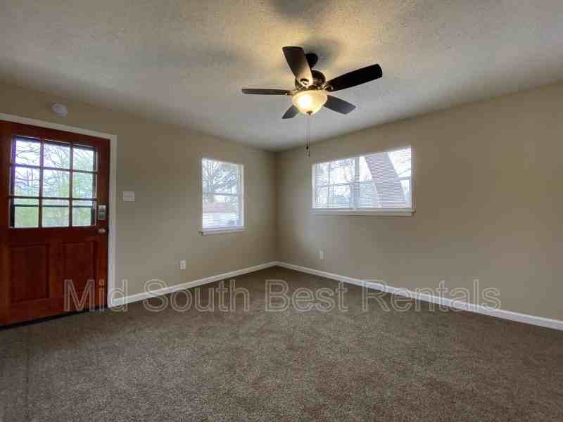 4020 Gilman St - Photo 2 of 12