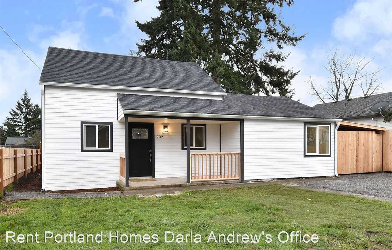 202 Ne 92nd Pl - Photo 2 of 38