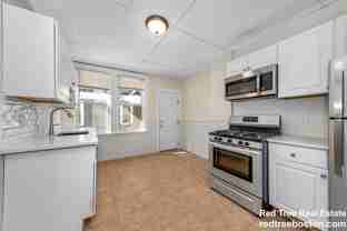 42 Brackett St #3 - Photo 1 of 1