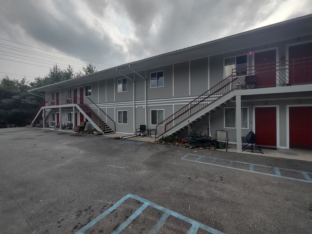 452 Reems Creek Rd #6