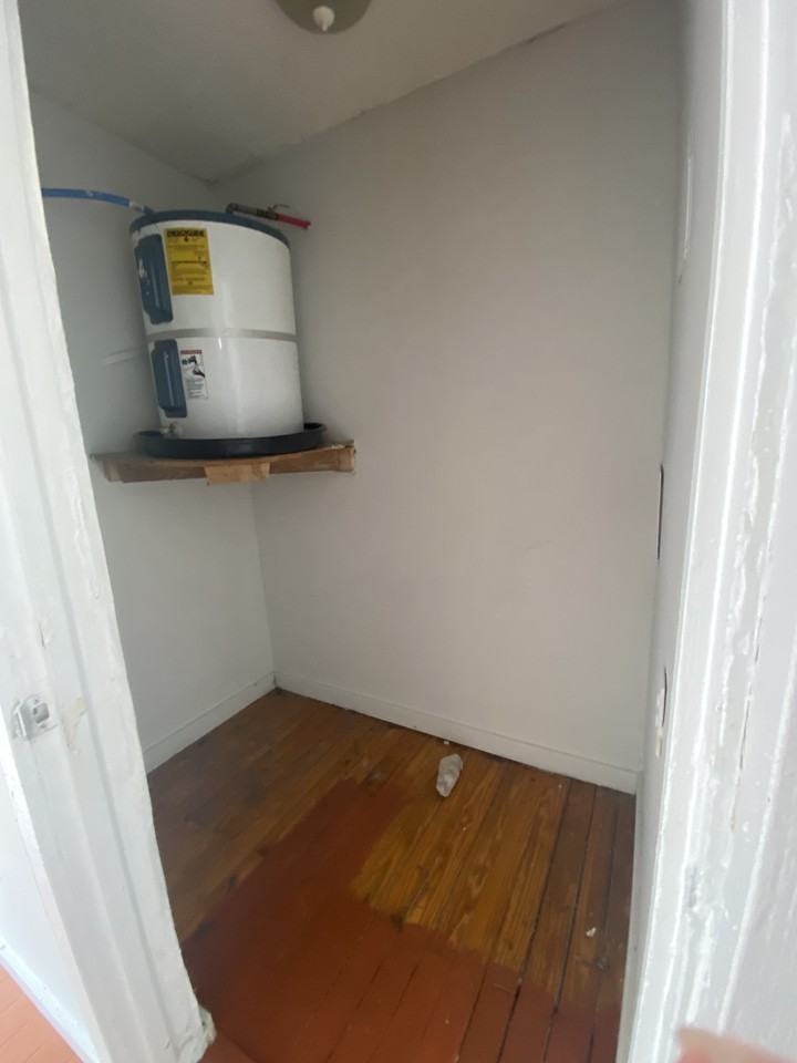 1 Dewey St - Photo 2 of 13