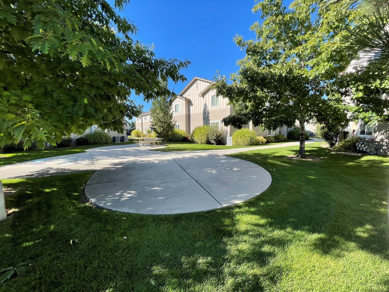 6139 S Sea Breeze Way - Photo 2 of 6