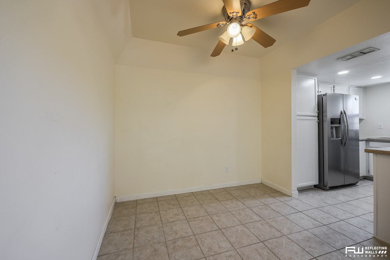 925 N College Ave #C210 - Photo 6 of 28