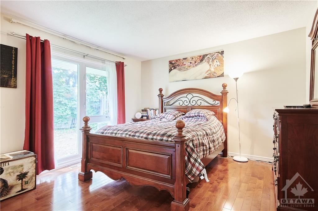 114 Penfield Drive - Photo 3 of 11