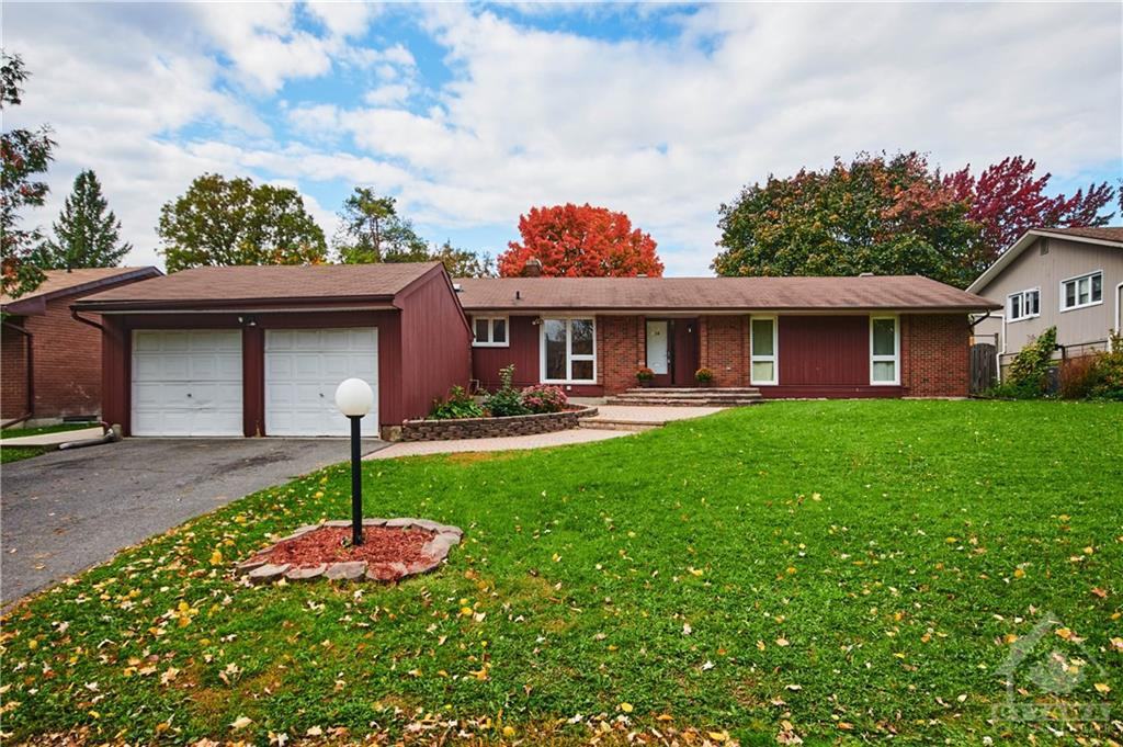 114 Penfield Drive - Photo 2 of 11